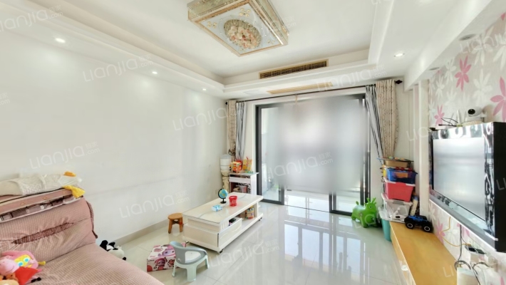 联峰雅园二手房实景图