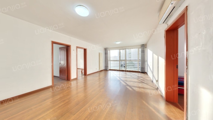 兴隆花园二手房实景图