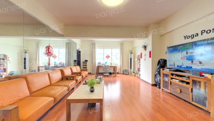 港澳发展大厦二手房实景图