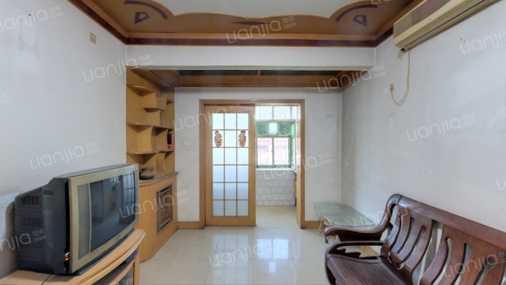 三十三中住宅楼二手房实景图