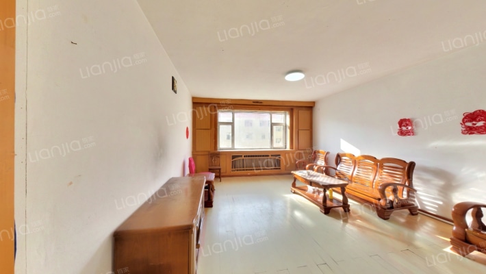 新世纪公寓小区二手房实景图