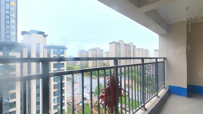 建业警园二手房实景图