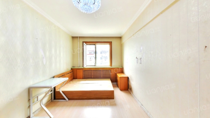 泰海花园小区二手房实景图