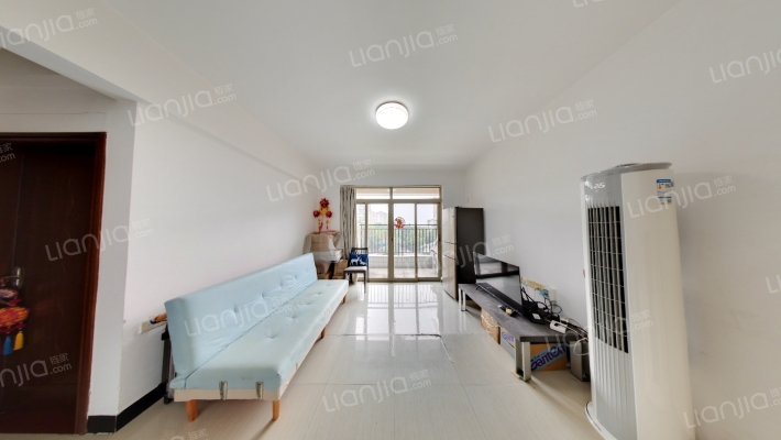 雅居蓝湾二手房实景图