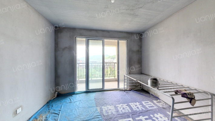 锦绣华庭二手房实景图