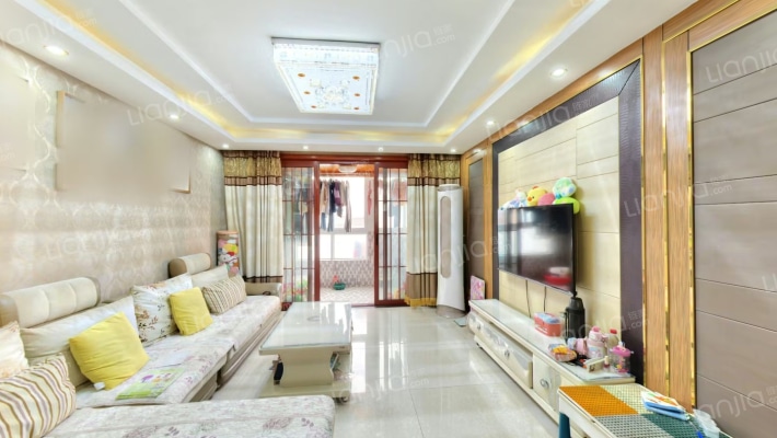 招贤公寓二手房实景图