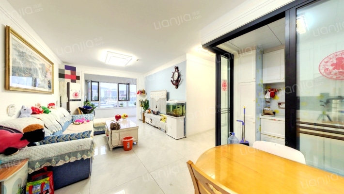 泰颐新城雅誉二手房实景图