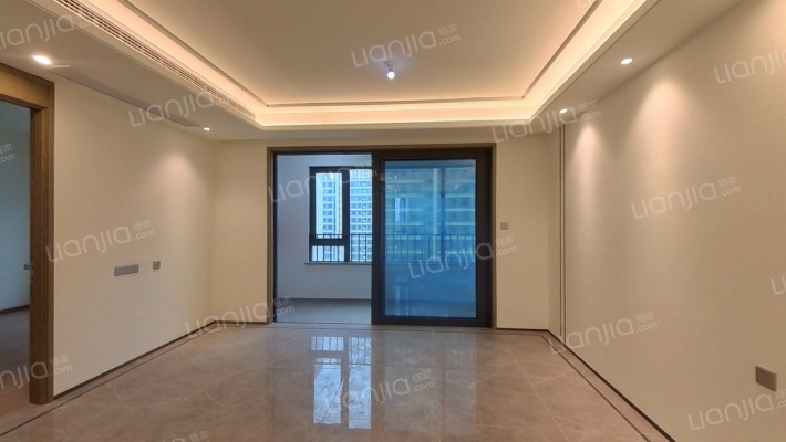 保利·天汇二手房实景图