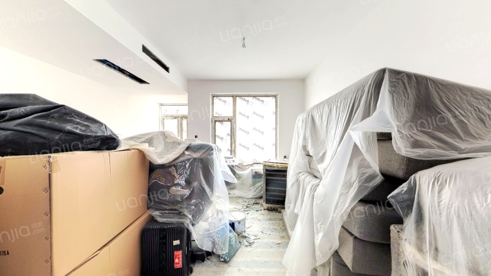 牛驼温泉孔雀城馨泉苑二手房实景图