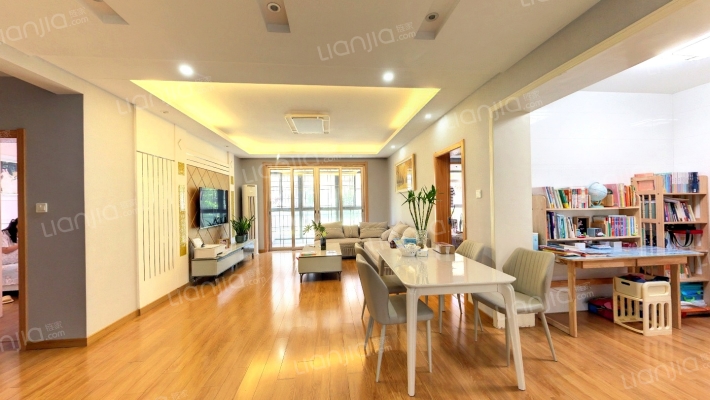 欧堡利亚尊园二手房实景图