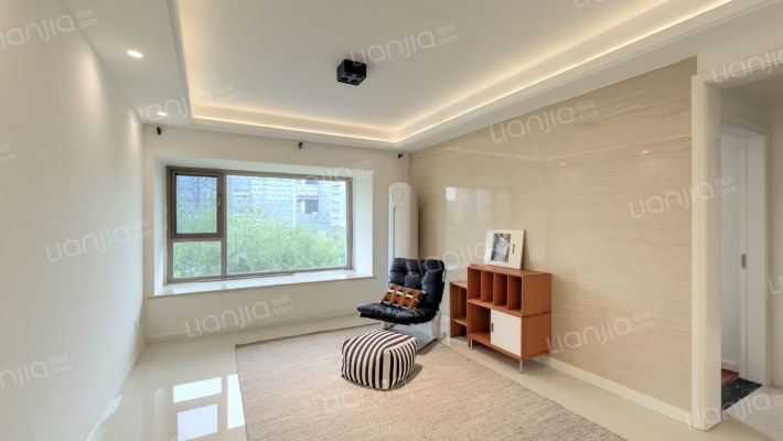 南城都汇汇尚园二手房实景图