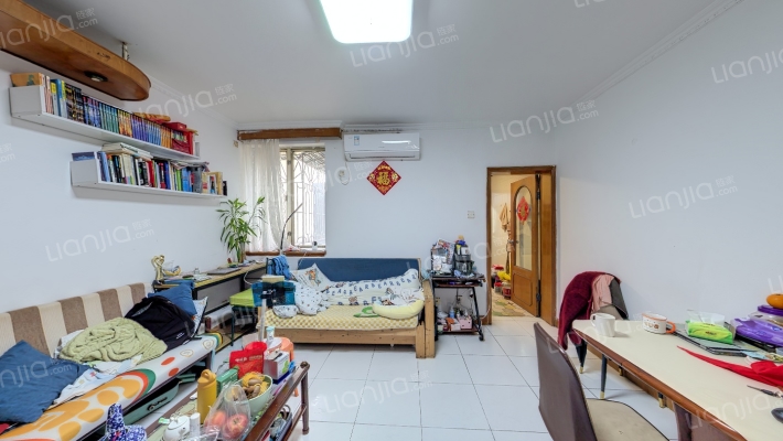 湖光路工业设计院二手房实景图