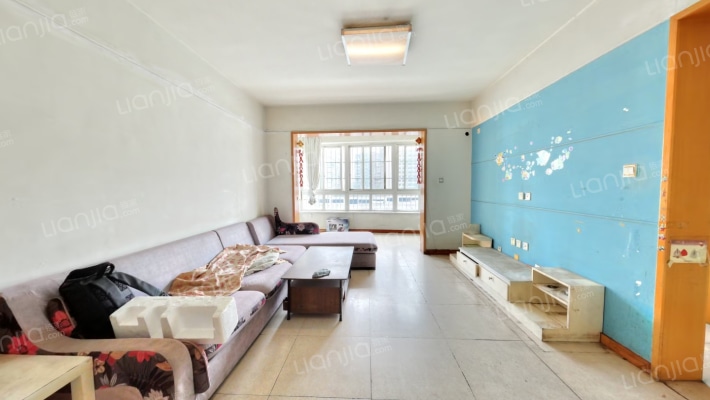 颐和雅居二手房实景图