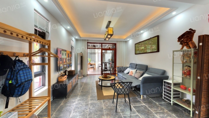 美院COAST二手房实景图