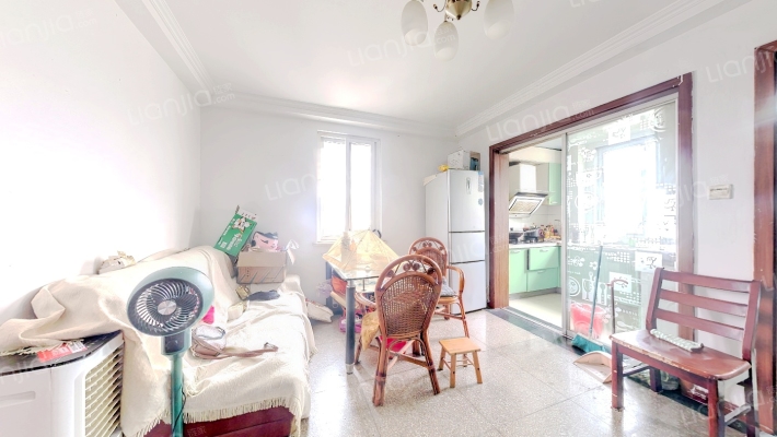 金塘新村二手房实景图