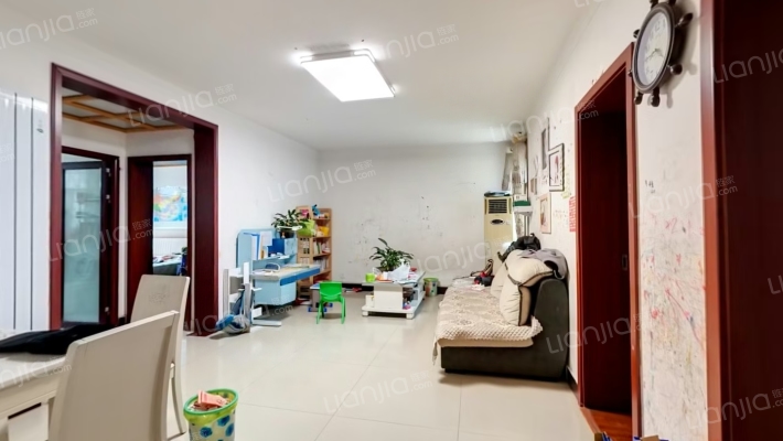 沁园东院二手房实景图