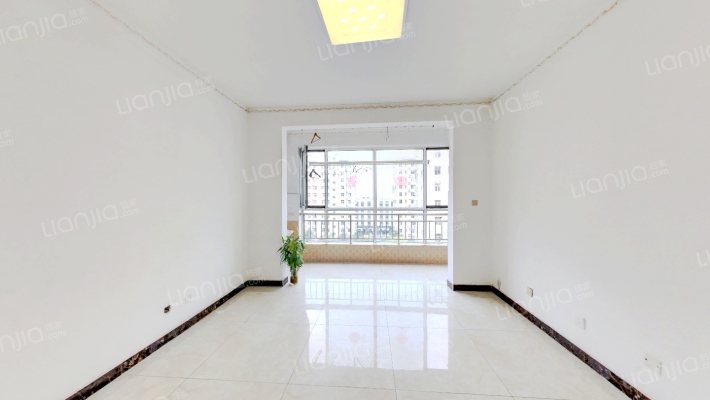 滨湖颐园二手房实景图