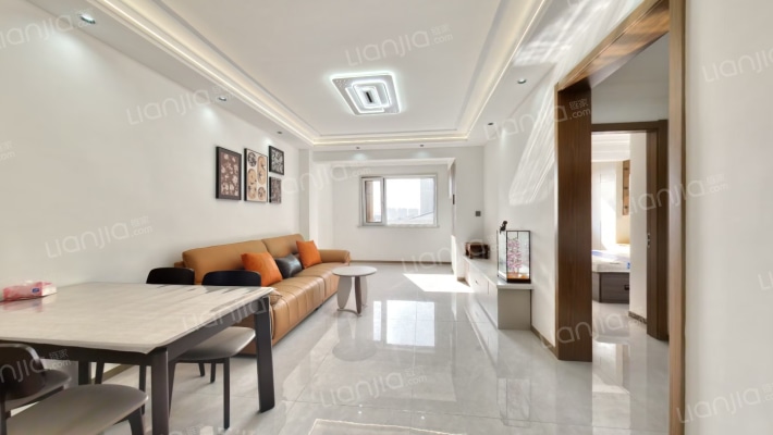 城市首府二手房实景图