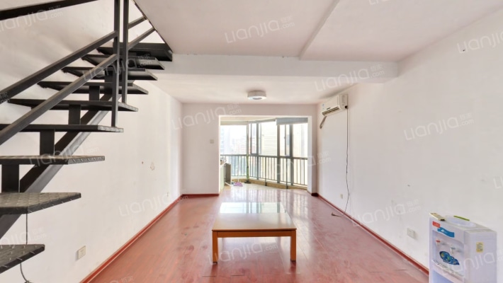 华菱蓝调国际二手房实景图