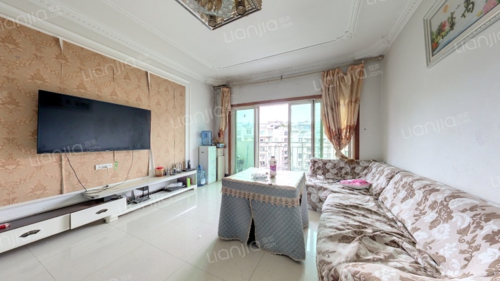 温泉花园东区二手房实景图