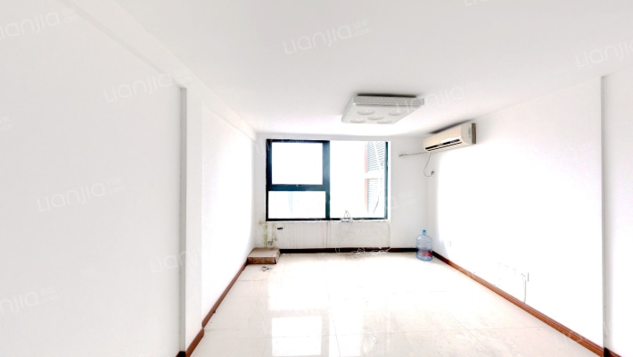 奥特莱斯二手房实景图