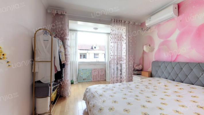 德华一村二手房实景图