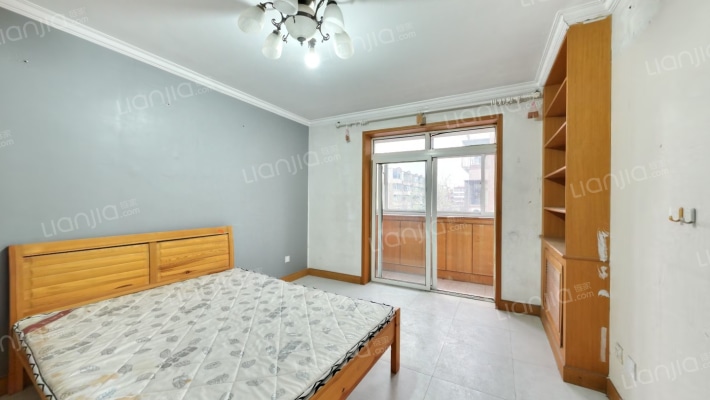 菊园二手房实景图