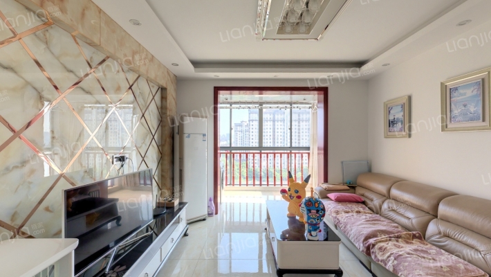 地纬东洲半岛二手房实景图