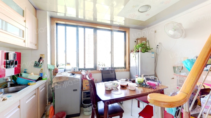 时代名苑二手房实景图