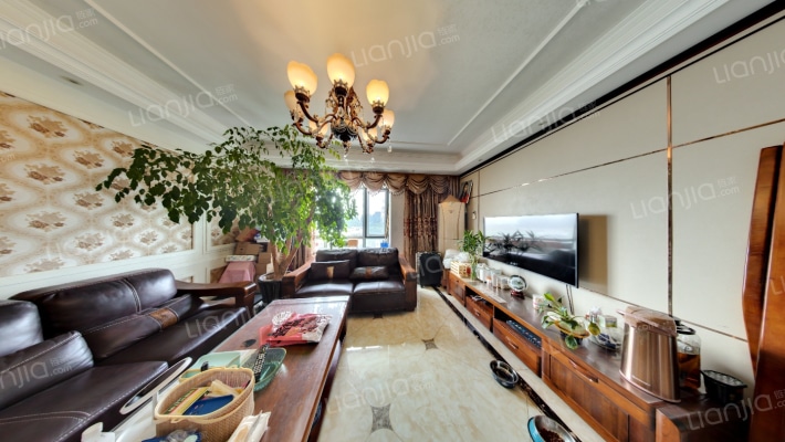 四季名门城市公寓二手房实景图