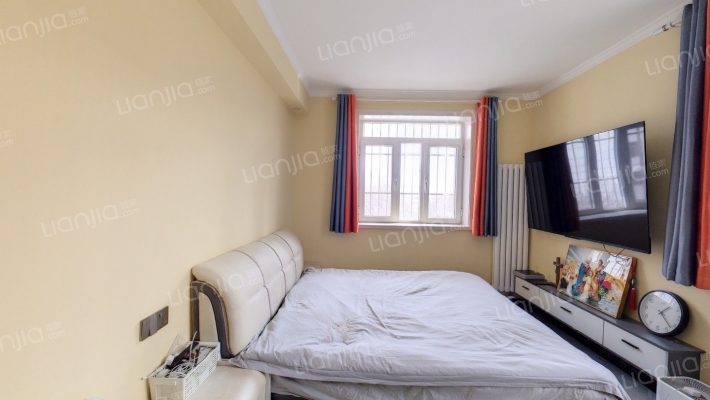 七纬路二手房实景图