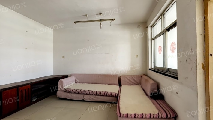 创卫馨苑小区二手房实景图