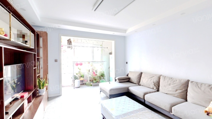 万润城二手房实景图