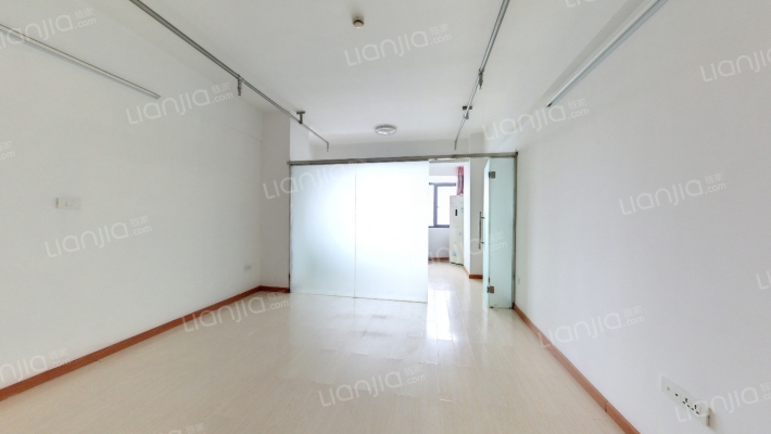 麦迪森广场二手房实景图