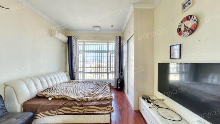 公园尚二手房实景图