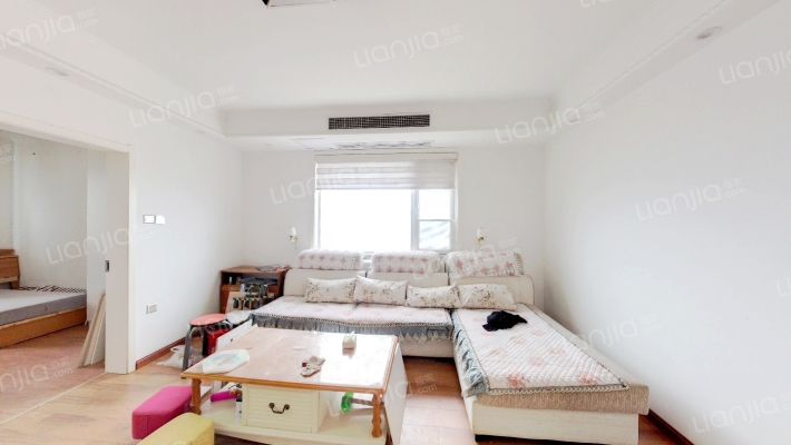 新闻佳苑二手房实景图