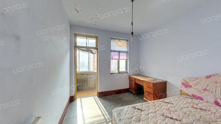 粮食局宿舍老区(西)二手房实景图