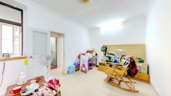 边检站宿舍二手房实景图