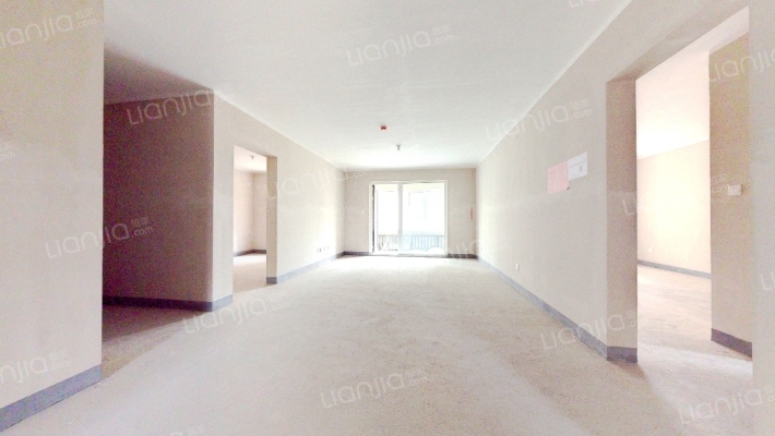 空港澜庭A区二手房实景图