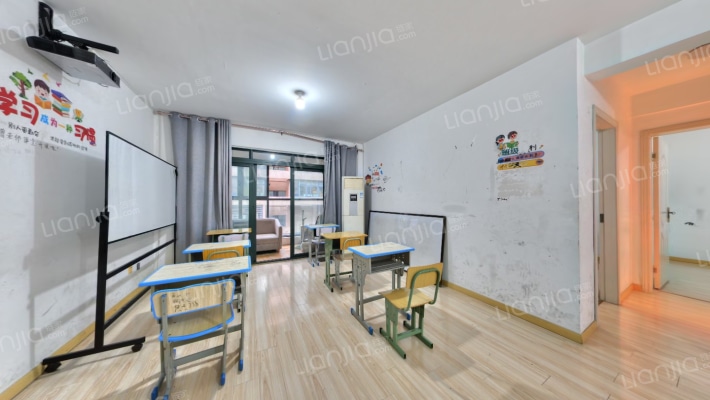 楠郡B区二手房实景图