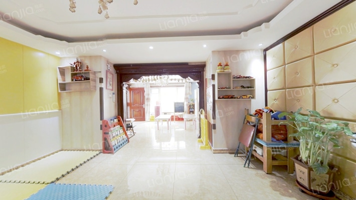 富山花园二手房实景图