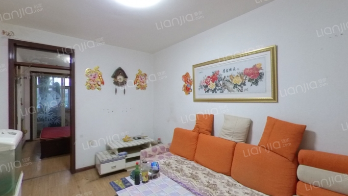 绿化路8号院二手房实景图