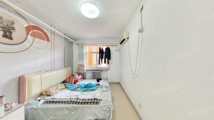 栗新小区二手房实景图