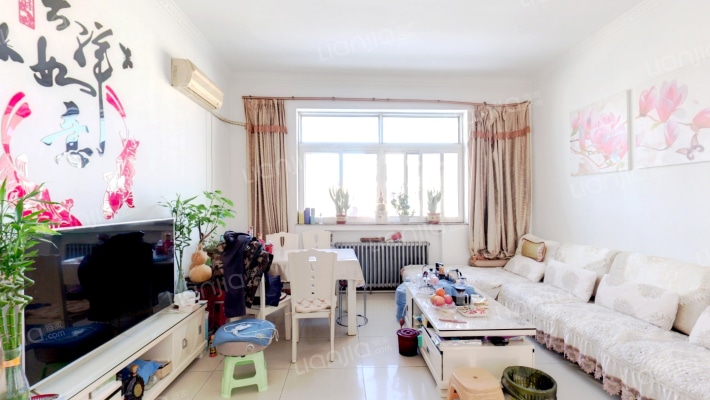 信息公寓二手房实景图