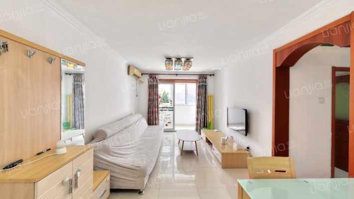 雅成一里二手房实景图