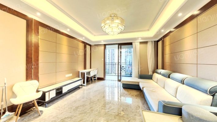 裕亚银湖城二期二手房实景图