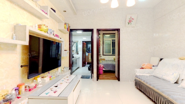 青城24院二手房实景图