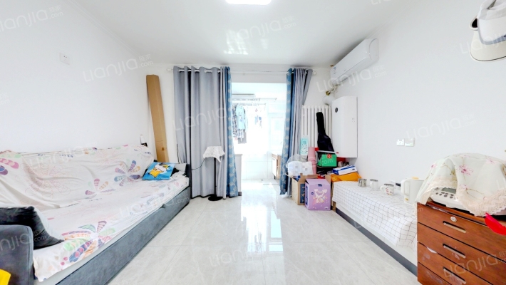 白菜湾四巷17号院二手房实景图