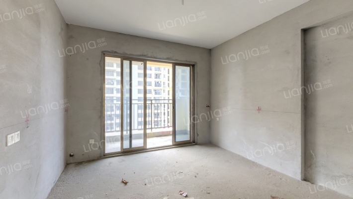 名巨中央花园二手房实景图