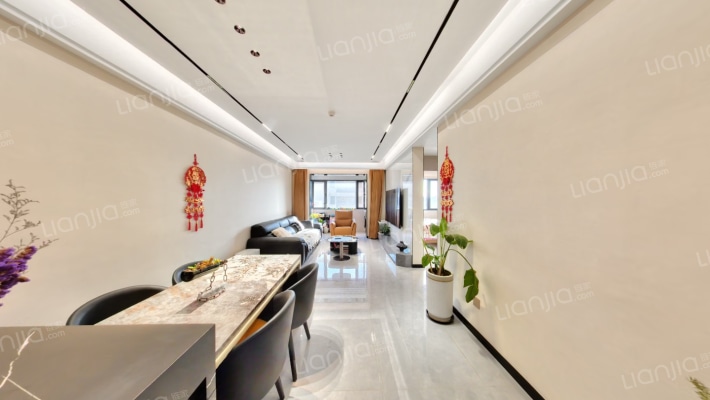 中交长盈华府二手房实景图